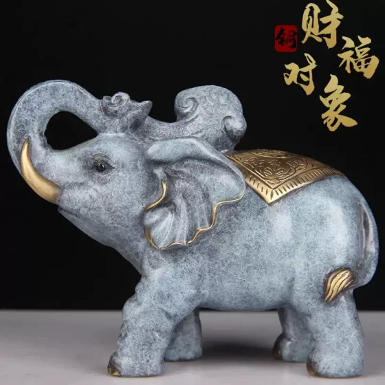 铜大小摆件 彩绘蓝白色铜财福象摆件 铜吸水象